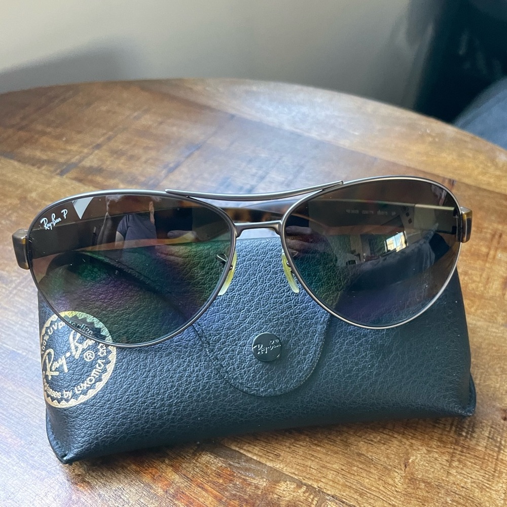Gorgeous Ray-Ban Glasses